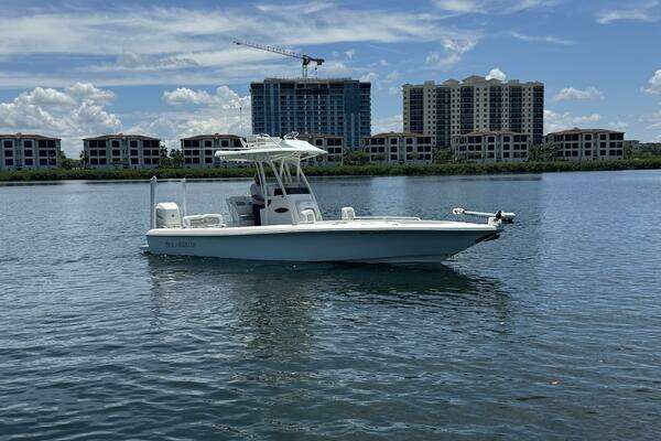 Photo of the 2018 ShearWater 270 Carolina Flare