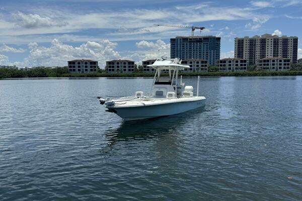 Photo of the 2018 ShearWater 270 Carolina Flare