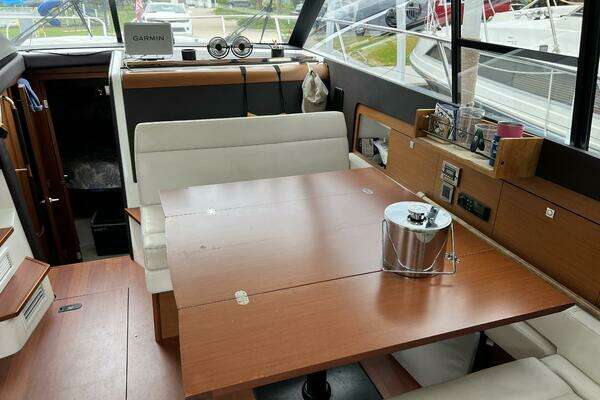 Jeanneau NC 11 Yacht For Sale