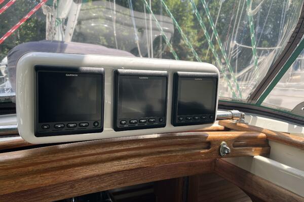 Fayaway 40ft Pacific Seacraft Yacht For Sale Fayaway 40ft Pacific Seacraft Yacht For Sale