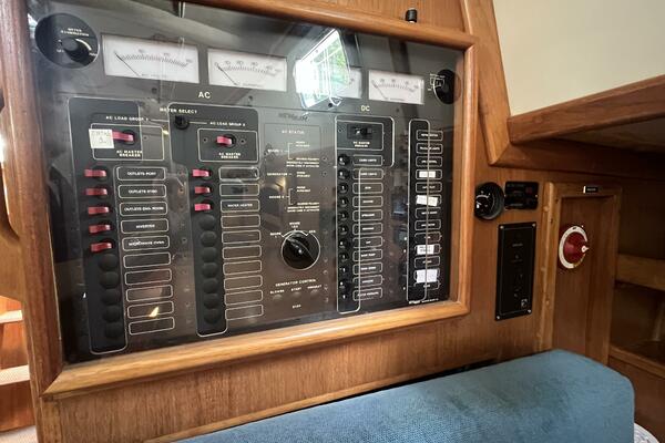 Fayaway 40ft Pacific Seacraft Yacht For Sale Fayaway 40ft Pacific Seacraft Yacht For Sale