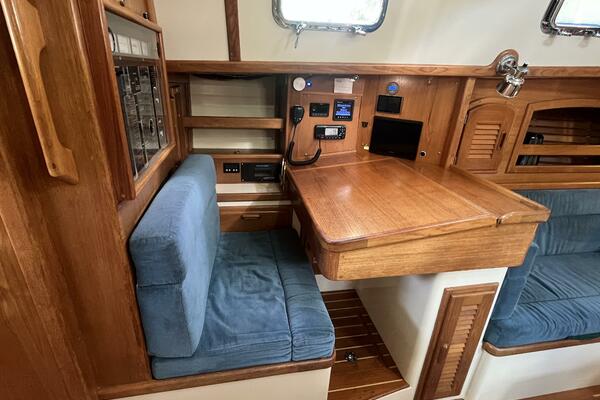 Fayaway 40ft Pacific Seacraft Yacht For Sale Fayaway 40ft Pacific Seacraft Yacht For Sale