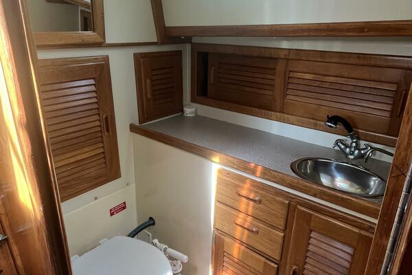 Fayaway 40ft Pacific Seacraft Yacht For Sale Fayaway 40ft Pacific Seacraft Yacht For Sale