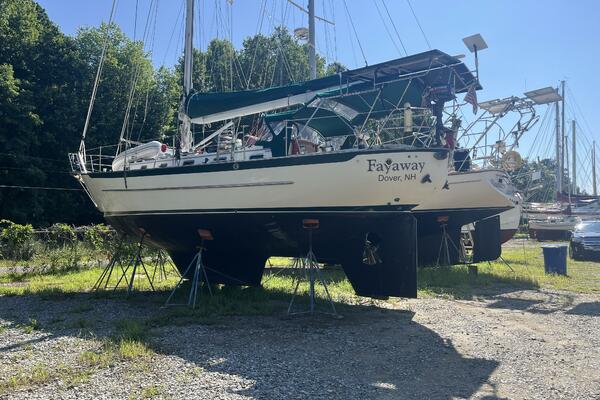 Fayaway 40ft Pacific Seacraft Yacht For Sale Fayaway 40ft Pacific Seacraft Yacht For Sale