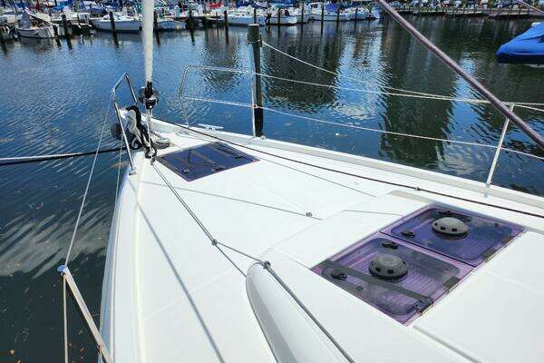 Jeanneau Sun Odyssey 440 Yacht For Sale