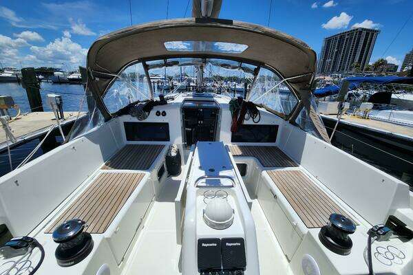 Photo of the 2023 Jeanneau Sun Odyssey 440 "Offshore High"