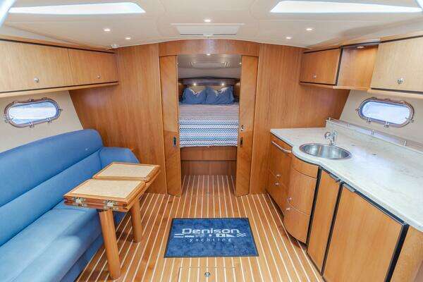 Tiara Yachts 3900 Sovran Yacht For Sale