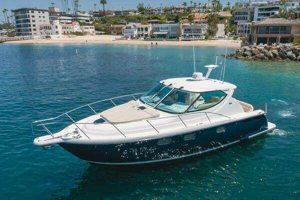 Tiara Yachts 3900 Sovran Yacht For Sale