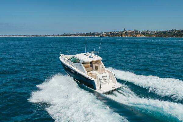 Tiara Yachts 3900 Sovran Yacht For Sale