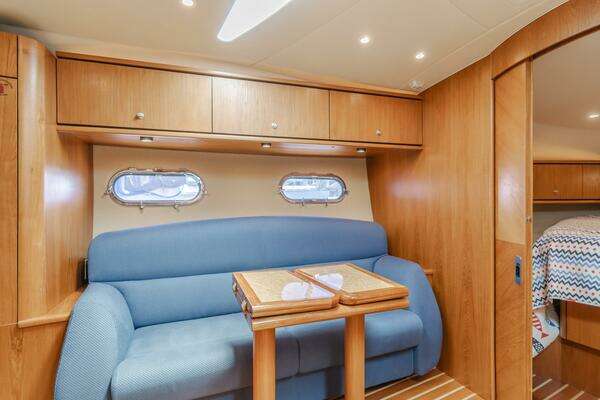 Tiara Yachts 3900 Sovran Yacht For Sale