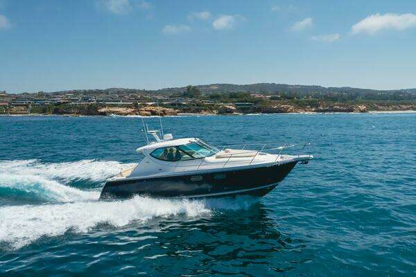 Tiara Yachts 3900 Sovran Yacht For Sale