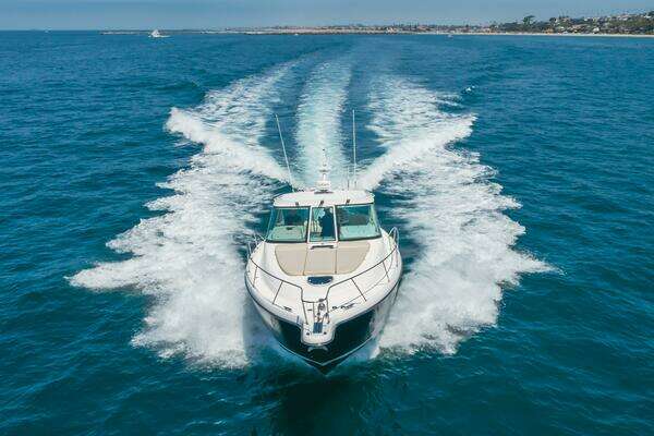Tiara Yachts 3900 Sovran Yacht For Sale