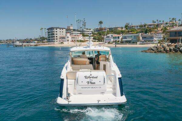 Tiara Yachts 3900 Sovran Yacht For Sale