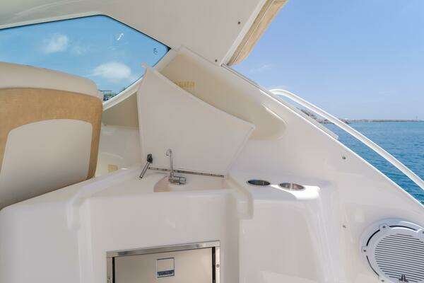 Tiara Yachts 3900 Sovran Yacht For Sale