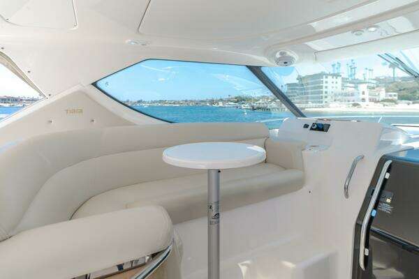 Tiara Yachts 3900 Sovran Yacht For Sale