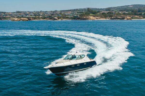 Tiara Yachts 3900 Sovran Yacht For Sale