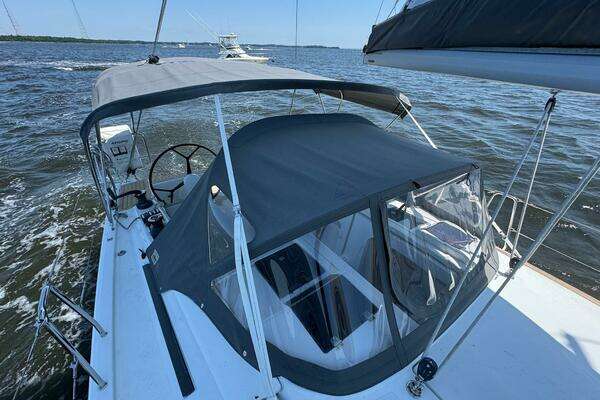 Hanse 345 Yacht For Sale