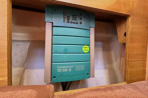 Hanse 345 Yacht For Sale