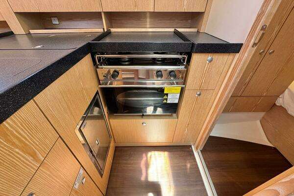 Hanse 345 Yacht For Sale