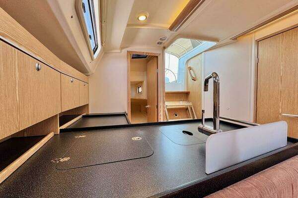 Hanse 345 Yacht For Sale