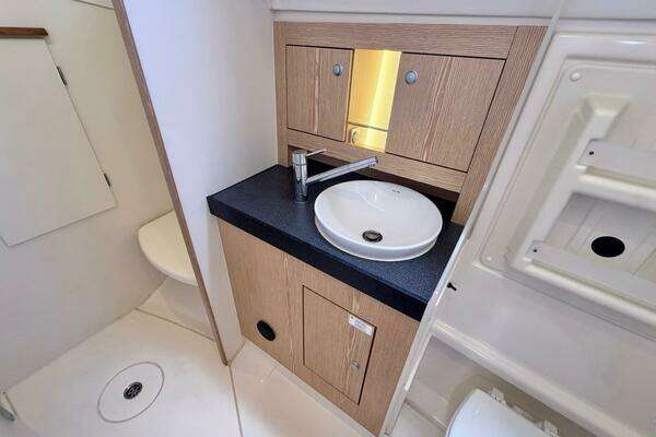 Hanse 345 Yacht For Sale