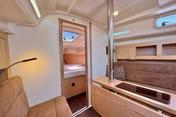 Hanse 345 Yacht For Sale