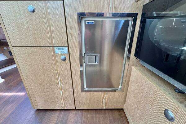 Hanse 345 Yacht For Sale