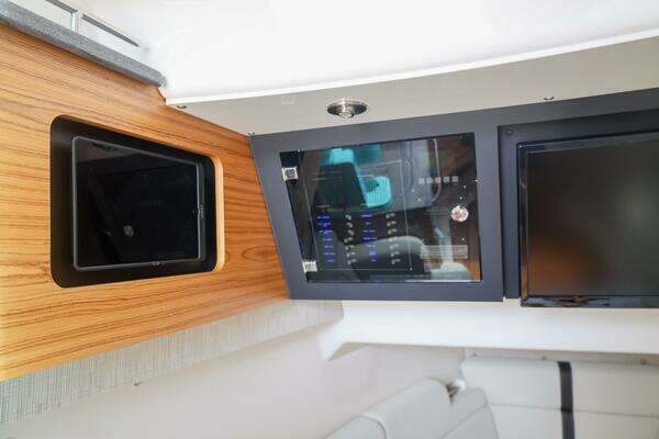 Boston Whaler 380 Realm Yacht For Sale