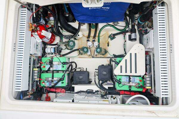Boston Whaler 380 Realm Yacht For Sale