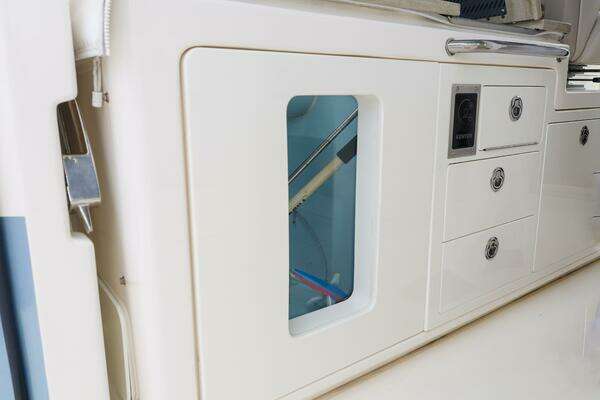 Boston Whaler 380 Realm Yacht For Sale