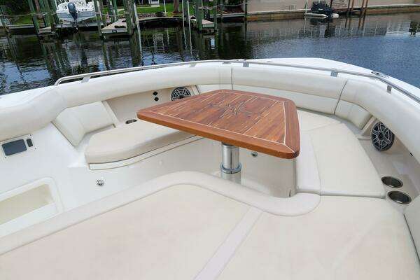 Boston Whaler 380 Realm Yacht For Sale