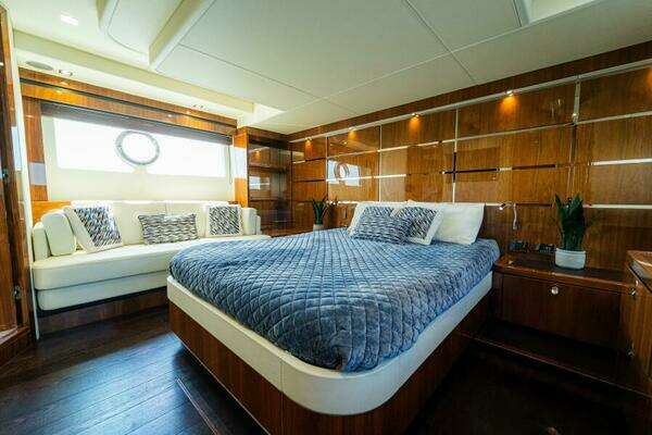 Sunseeker Manhattan 65 Yacht For Sale