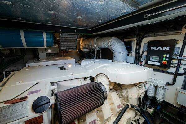 Sunseeker Manhattan 65 Yacht For Sale