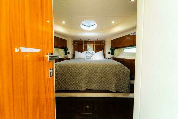 Sunseeker Manhattan 65 Yacht For Sale
