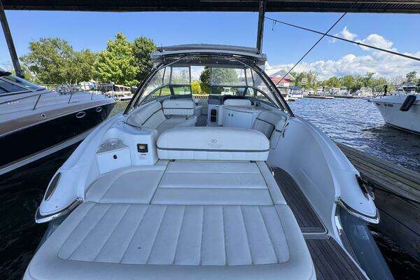 Cobalt R35 Yacht For Sale