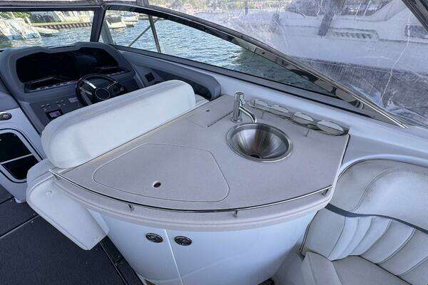 Cobalt R35 Yacht For Sale
