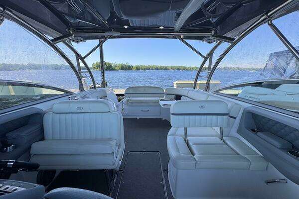 Cobalt R35 Yacht For Sale