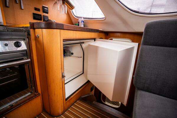 Catana 431 Yacht For Sale