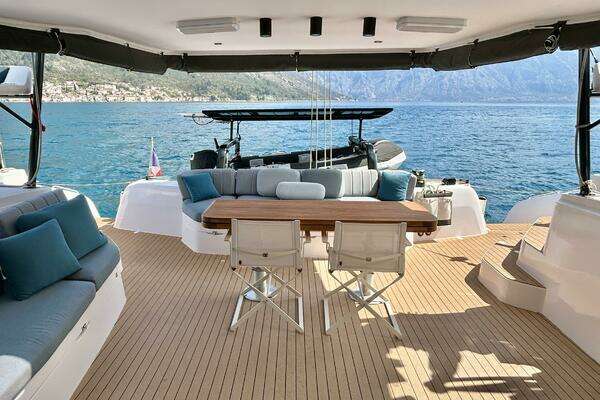 Outremer 55 Yacht For Sale