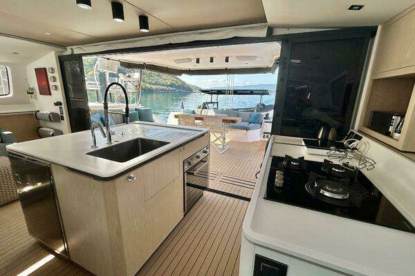 Outremer 55 Yacht For Sale