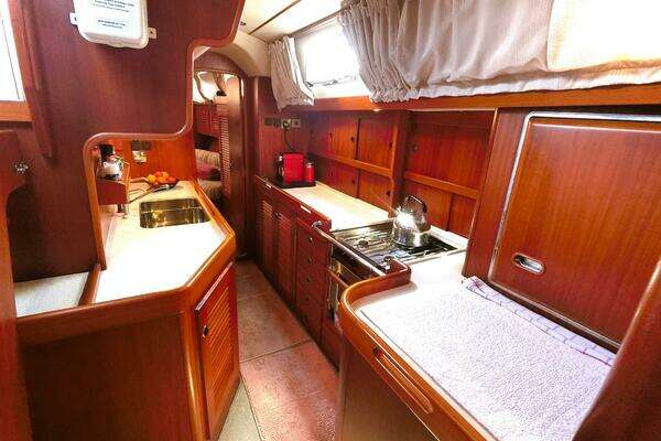 Hallberg-Rassy 53 Scandinavia Yacht For Sale