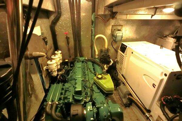 Hallberg-Rassy 53 Scandinavia Yacht For Sale
