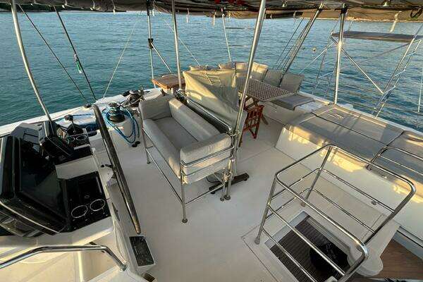 Lagoon  Yacht For Sale