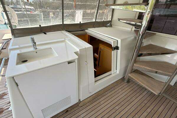 Lagoon  Yacht For Sale