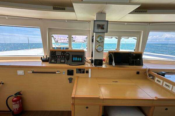Lagoon  Yacht For Sale