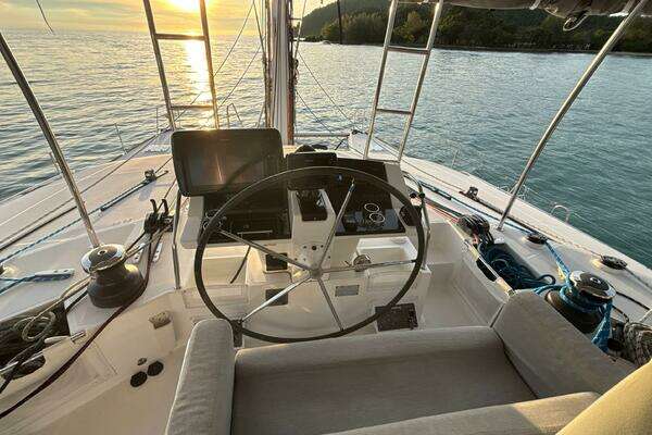 Lagoon  Yacht For Sale