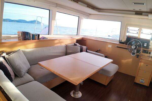 Lagoon  Yacht For Sale