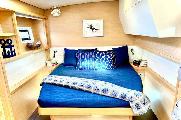 Lagoon 52F Yacht For Sale