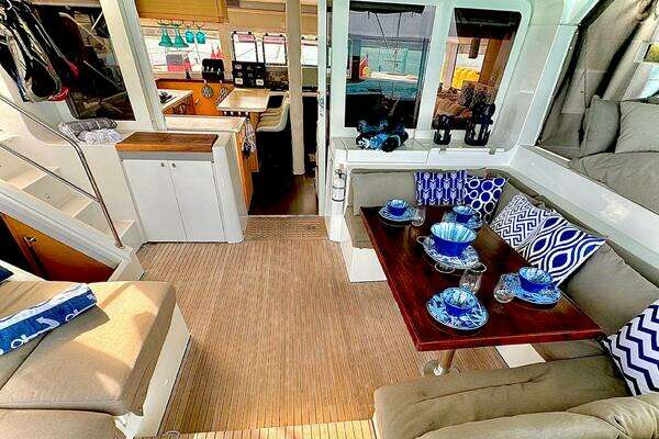 Lagoon 52F Yacht For Sale