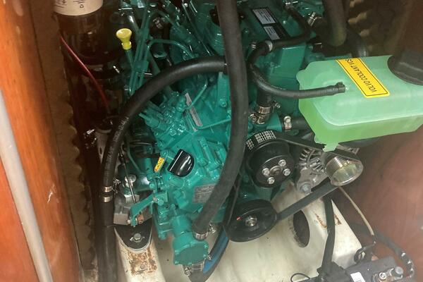 ANDIAMO 35ft Beneteau Yacht For Sale